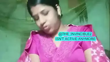 Cutest village bhabhi nude fingering live video