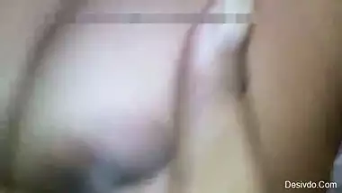 Beautiful Desi Girlfriend Giving Very Tough Blowjob Pleasure