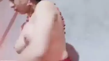 Married Bangladeshi beauty stripping saree fully nude