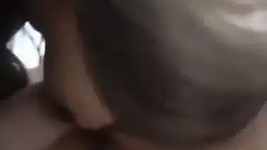 Riding cumload sex with Randi from Vijaywada