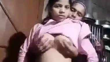 Indian Muslim cousins foreplay sex at home MMS